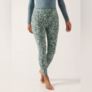 Athleta Elation Floral High Rise Legging size S